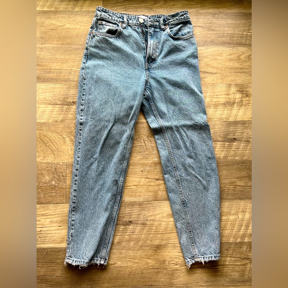 Zara High-Waisted Straight Jeans